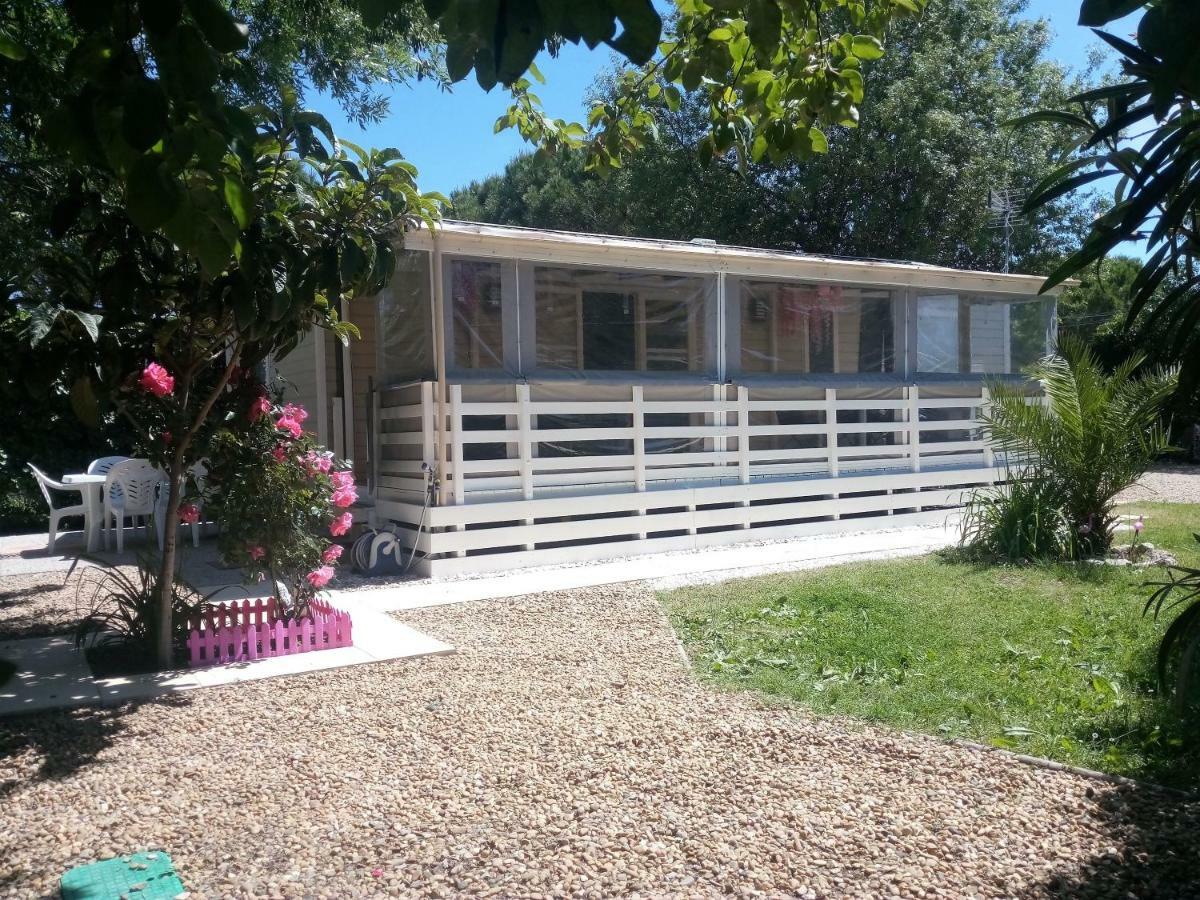 MH, 3 Ch, 43m2, climatisé, avec terrasse fermée de 18m2, super équipé, parc aquatique, draps, linge de maison inclus Lattes Extérieur photo